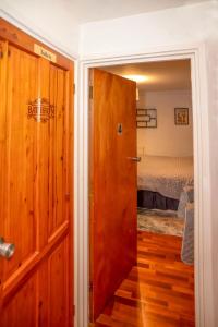 Ένα ή περισσότερα κρεβάτια σε δωμάτιο στο King Size - Ensuite Room +2 φωτογραφίες