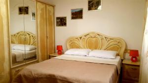Postel nebo postele na pokoji v ubytování RAMIS Hotel & Outdoor Sports Center