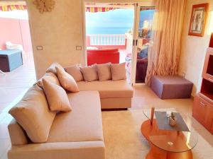 Posedenie v ubytovaní Fantastic View Terrace Apt By Dream Homes Tenerife
