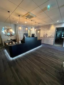 Fotografie z fotogalerie ubytování Logis Hôtel Victor Hugo & Spa v destinaci Besançon