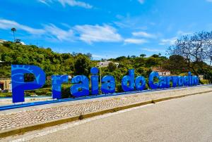 Gallery image of Luisela Mar Algarve in Carvoeiro