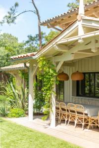 Imagen de la galería de Attraktive Familien-Villa im Herzen von Cap Ferret, en Cap-Ferret