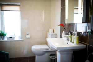 Gallery image of Apartments at Ballinsheen House & Gardens in Lisdoonvarna