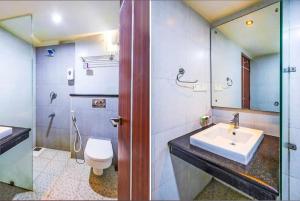 Gallery image of Lailas County Near by Rock Beach in Puducherry