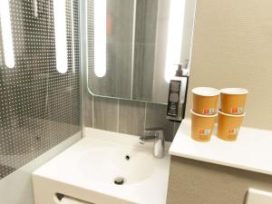 Koupelna v ubytování Hotel ibis Narbonne