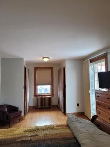 Et tv og/eller underholdning på The ESSEX HOUSE