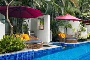 Bazén v ubytování Pramod Convention & Beach Resorts nebo v jeho okolí