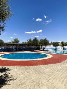 Bazén v ubytování IGHIZ INN resort nebo v jeho okolí