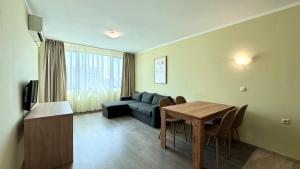 A seating area at Evi Apartments 2