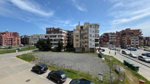 The building in which Az apartmant is located