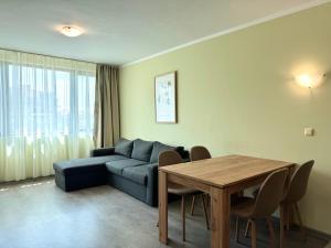 A seating area at Evi Apartments 2