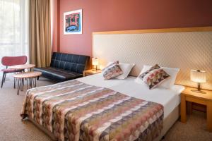 Ліжко або ліжка в номері Melia Sunny Beach All Inclusive