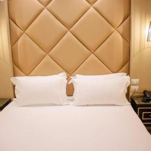 新德里The Empire Suites Inn Near Delhi IGI Airport的相册照片