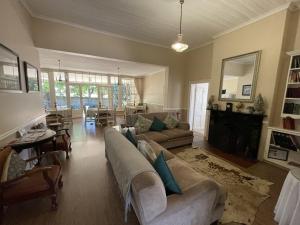 Χώρος καθιστικού στο Lord Grey Guesthouse
