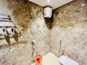 Bagno di Shankar Bhavan By Vinayak Hotels
