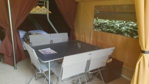 Fotografie z fotogalerie ubytování Camping le Jalinier Onlycamp v destinaci Buis-les-Baronnies + 6 fotografií