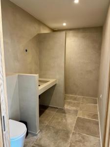 Koupelna v ubytování Rez de villa 65 m2