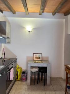 Dapur atau dapur kecil di Sunrise Apartment