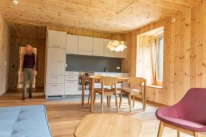 Kuchyň nebo kuchyňský kout v ubytování ChieneHuus - vegetarisches Hotel und Seminarhaus + 3 fotografie