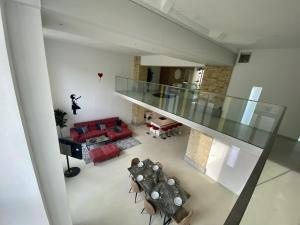 Istumisnurk majutusasutuses Loft With Pool Table, Kitchen Island & Gallery