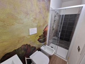 Albergo D'Ambros - Casa Belfiore Group的一间浴室