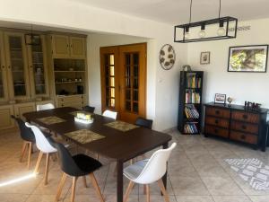 Kuchyň nebo kuchyňský kout v ubytování Stras' home