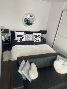 Katil atau katil-katil dalam bilik di Executive Suite AC & Free Parking
