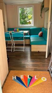 bungalow le TXOKO的休息区