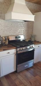 Köök või kööginurk majutusasutuses Cowboy cabin