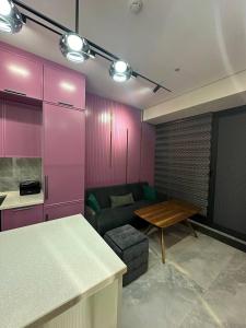 Η κουζίνα ή μικρή κουζίνα στο U-Tower - 275