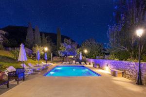 Piscina en o cerca de Casa Rural Alba Montis