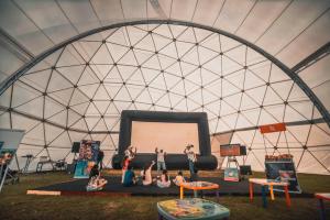 Posezení v ubytování Dúplex con Acceso al VPX Hotel + 49 fotografií