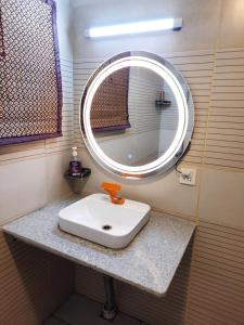 Imagen de la galería de Sky Lux Penthouse Apartment, en Rawalpindi