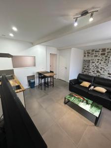 Posedenie v ubytovaní Appartement entre Saint-Malo, Dinard, Dinan et Dol