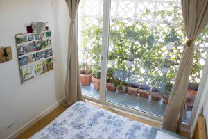 Zahrada ubytování Votre chambre avec salle de bain privée et balcon végétal à Lisbonne Amoreiras - Your Room with private bathroom and balcony in Lisbon Amoreiras