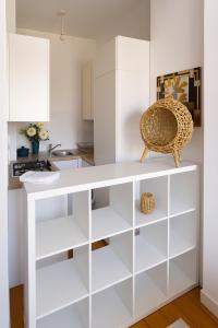 Η κουζίνα ή μικρή κουζίνα στο Comfy 2BR Flat - Near City Centre - Great Value Stay & Free Parking