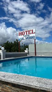 Bazén v ubytování Hotel Vista al Morro nebo v jeho okolí