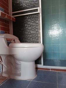 Curitagua Hotel Campestre的一间浴室