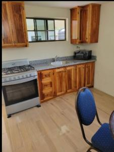 Φωτογραφία από το άλμπουμ του Villa Serenity Garden Apartment στο Νεγκρίλ