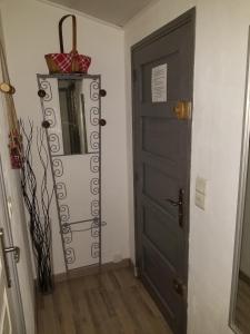 Fotografie z fotogalerie ubytování Les Marronniers Charmant petit appartement a La Tour d'Aigues Vaucluse v destinaci La Tour-dʼAigues