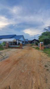 Φωτογραφία από το άλμπουμ του Homestay Hj Romli & Sons Ìslamonly σε Beserah