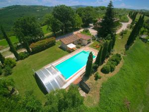 Bazén v ubytovaní Exquisite Villa in San Venanzo with Private Pool alebo v jeho blízkosti
