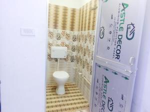 Fotografie z fotogalerie ubytování INN Shyam Bihari Guest House 500 Meter Ram mandi v destinaci Ayodhya + 4 fotografie