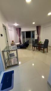 Χώρος καθιστικού στο Cool Mountain View Studio at Golden Hills Genting