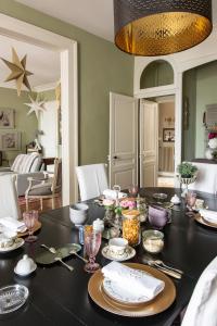 Gallery image of Au 16 Place Saint Louis in Blois +185 photos