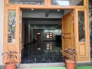 Φωτογραφία από το άλμπουμ του Dev shree dham σε Jāmb