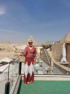 Inside Pyramids Hotel vendégei