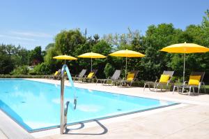 Piscina di Hotel Garni Toscanina - Adults Only o nelle vicinanze