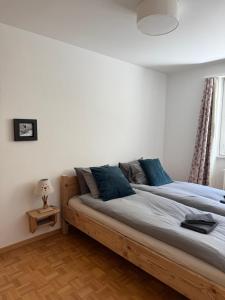 Postel nebo postele na pokoji v ubytování Apartment Snowball, Modern, cosy, Matterhorn views