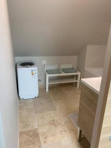 Kuchyň nebo kuchyňský kout v ubytování Maisonnette de charme en bord de mer